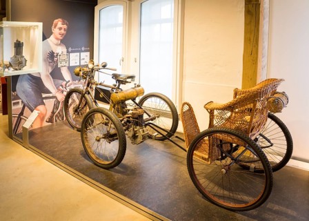 De Dion Bouton motor tricycle, by the Motor Manufacturing Co. Coventry, 1898, PS.SPEICHER Museum,