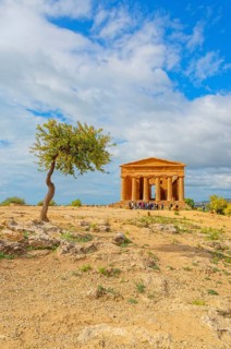 Temple of Concordia, Valley of Temples, Agrigento, Sicily, Italy