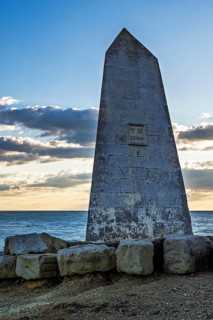 Trinity House Obelisk, Portland Bill Lighthouse, Portland Bill, Isle of Portland, Dorset, England,
