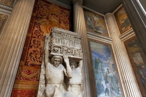 Two kneeling atlas figures, giants, in the Pantheon, monument to the forgotten artists, National