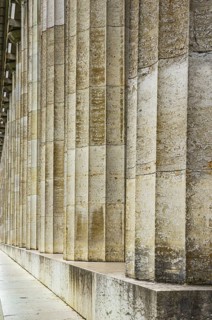 Fluted column structure of the outer columns of the Walhalla Hall of Fame in Donaustauf on the