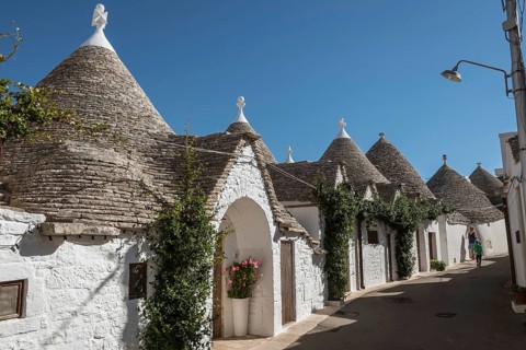 Buildings Trullo in Alberobello, Italy