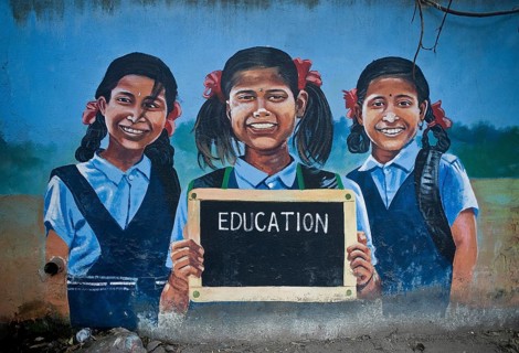Mural painting promoting education for girls (Odisha, India)
