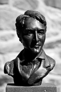 Portrait head Ludwig Börne by Thomas Burhenne, bronze, patinated, Giessener Köpfe, Altes Schloss