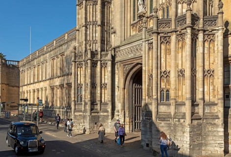 Taxi, Tom Tower, Christ Church College, Oxford, England, Great Britain
