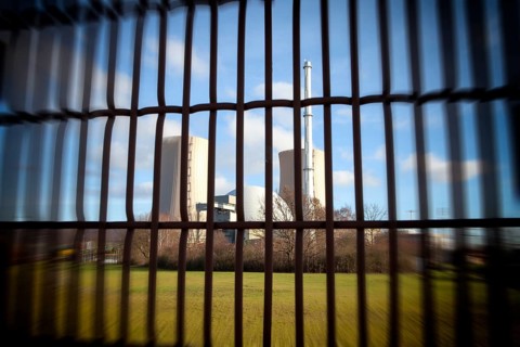 Security fence, Grohnde Nuclear Power Plant, Emmerthal, Hameln, Lower Saxony, Germany, Europe,