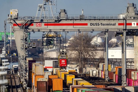 The port of Mannheim is one of the most important inland ports in Europe. The harbor basins stretch