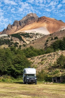 4x4 Pickup camper van, campsite Arroyo Lincoln, at road Ruta 41, Los Antiguos - Paso Roballo,
