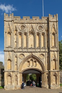 Abbey Gate, St Edmund's Abbey, Bury St Edmunds, West Suffolk, England, Great Britain