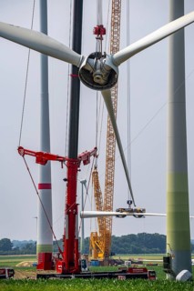 Dismantling of a wind power plant in a wind farm near Issum, 9 older wind turbines from the