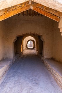 Narrow passageway in the largest preserved mud town in Oman, Al Bilaad, Al Bilaad Historical