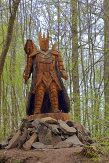 Sauron with weapon, terrible ruler, The Lord of the Rings, J.R. Tolkien, fantasy, wood sculpture,