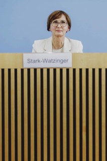 Bettina Stark-Watzinger (FDP), Federal Minister of Education and Research, at a press conference on