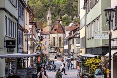 Neue Straße pedestrian zone with a view of St. John's Church. City view of Schwäbisch Hall,