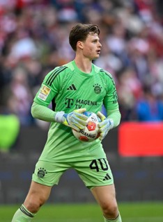 Goalkeeper Jonas Urbig FC Bayern Munich FCB (40) Action Soccer Bundesliga, Allianz Arena, Munich,