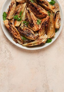 Baked, oven-baked fennel, with spices, in olive oil, homemade, no people