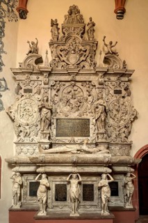 Protestant town church of the late Gothic period, funerary monument, epitaph for Count Georg III