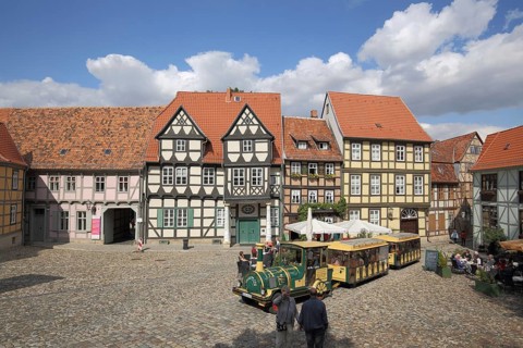 Half-timbered houses with UNESCO Klopstockhaus and tourist train, Bimmelbahn, Schlossberg,