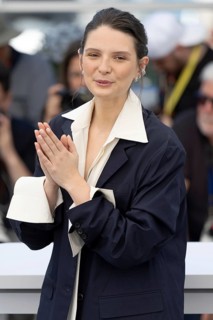 Cannes, France - 15.5.2024: Joséphine Japy during the photocall for QUI BRILLE AU COMBAT (THE