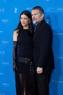 Ethan Hawke and Julia Jones on the Red Carpet in front of the premiere of The Weight at the