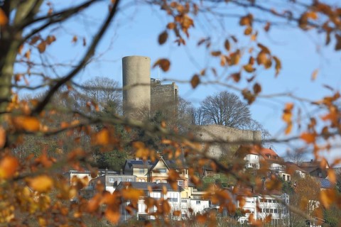Castle and townscape of Oberreifenberg, autumn colors, Schmitten, Taunus, Hesse, Germany