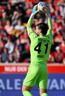 Goalkeeper Diant Ramaj 1. FC Heidenheim 1846 FCH (41) Action catches ball Football Bundesliga,