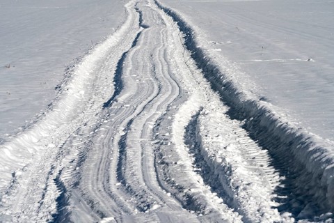 Biking way R1 in winter, near Gewissenruh, Wesertal, Weser Uplands, Weserbergland, Hesse, Germany