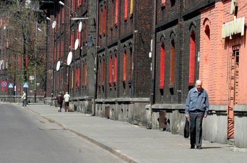 Chorzow, POL, 02.05.2004 - Miners' settlement in Chorzow, Poland, in the Upper Silesian industrial