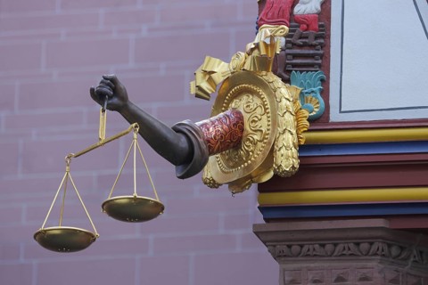 Golden bar scale on the arm of the house corner, half-timbered house, detail, Neue Altstadt,