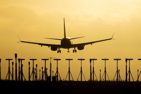 Boeing 737 commercial passenger airliner jet aircraft of Ryanair airways in flight on approach to