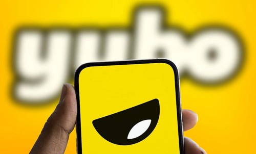 yubo logo is displyed on smartphone.Yubo is a French social networking app