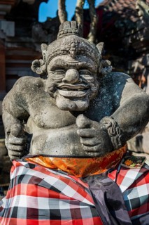 Male temple figure, head, face, man, powerful, humour, humorous, decorated, male, strong, strength,