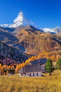 Autumn landscape with chapel on the Riffelalp and Matterhorn 4478m, Zermatt, Mattertal, Valais,