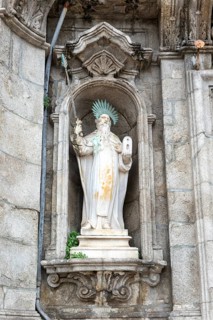 Religious sculpture of Prophet Elias, Igreja do Carmo church, city of Porto, Portugal