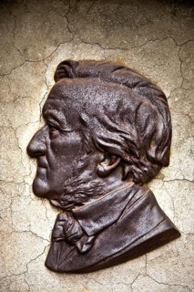 Relief by Richard Wagner at the Nibelungenhalle on the Donkey Trail to Drachenfels, Königswinter,