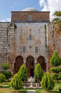 Isabey Mosque, inner courtyard with fountain and entrance to the prayer room, Selçuk, Lycia, Turkey