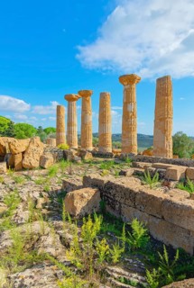 Temple of Heracles, Valley of Temples, Agrigento, Sicily, Italy