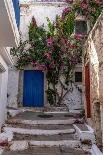 The village of Kritsa, with just under 1300 inhabitants, a mountain village with narrow streets in