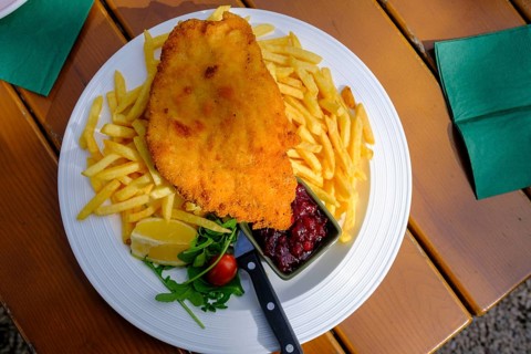 Wiener Schnitzel mit Pommes, Food, Klosterwirt, Höglwörth, Höglwörther See, Rupertiwinkl, Upper