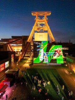 Advertising for participation in the referendum on the Olympic bid of North Rhine-Westphalia, with