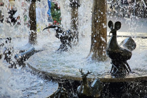 Elwetritschenbrunnen by Gernot Rumpf 1978, modern art, water features, Elvetrich, Elwetritsche,