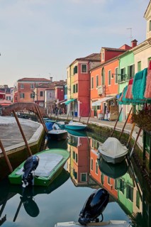 Colorful houses beside the waterway in between 'Fondamenta San Mauro' and 'Fondamenta degli