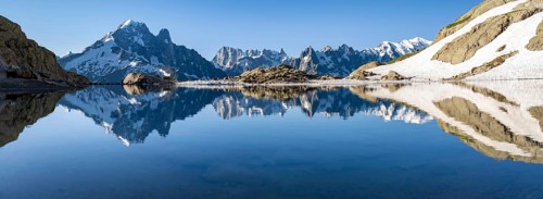 Mountain landscape in morning light, reflection in Lac Blanc, mountain peaks, Aiguille Verte,