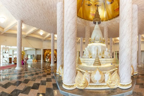 The very artistically designed central shrine (chedi in the interior), main pagoda, Buddhist temple