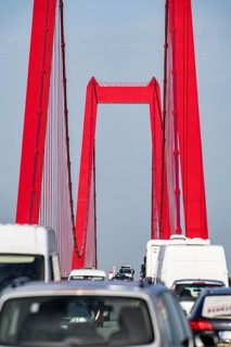Traffic on the Rhine bridge Emmerich, federal road B220, longest suspension bridge in Germany,