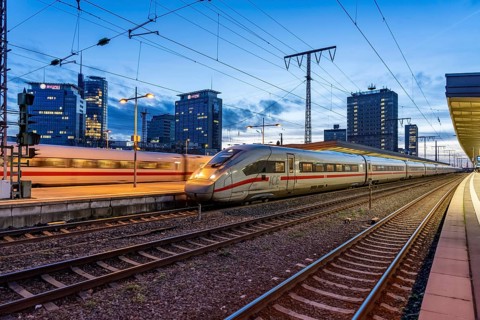 ICE trains, in Essen main station, on the platform, North Rhine-Westphalia, Germany