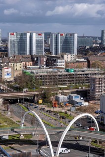 Skyline of buildings in downtown Düsseldorf, RWI4 building complex, road bridge on Völklinger