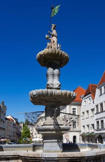 Town square with Leopoldi fountain, Steyr, Traunviertel, Upper Austria, Austria