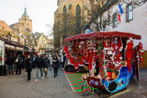 Christmas market, Old Town, Colmar, Haut-Rhin, Alsace, France