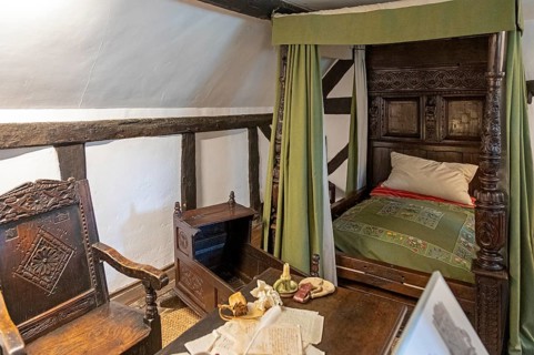 Interior view, bedroom, bed, table, chair, cot, Anne Hathaway's Cottage, Shottery,